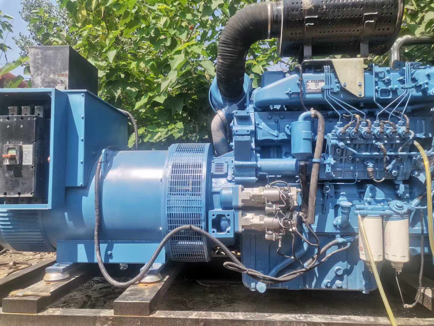 长岛详细说明降低 800kW 柴油发电机输出电流波动的方法